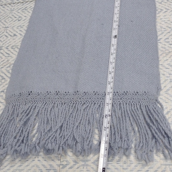 Attelier De Alpaca & Arte 100%alpaca Elegant Gray Fringed Scarf - Picture 6 of 8